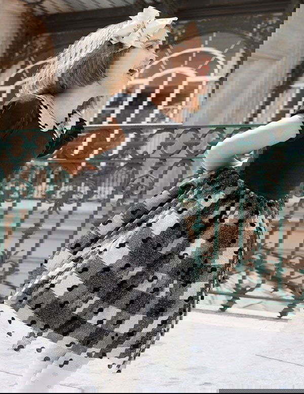 Aksamitna sukienka w kratkę elegancka dziewczęca  Abel & Lula 5534-1 Czarny -  - #tag1# - #tag2# - #tag3# - #tag4#