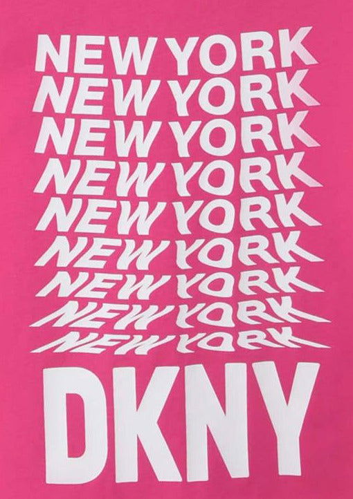 DKNY D35S76-483 T-shirt dziewczynka kolor malinowy - - #tag1# - #tag2# - #tag3# - #tag4#