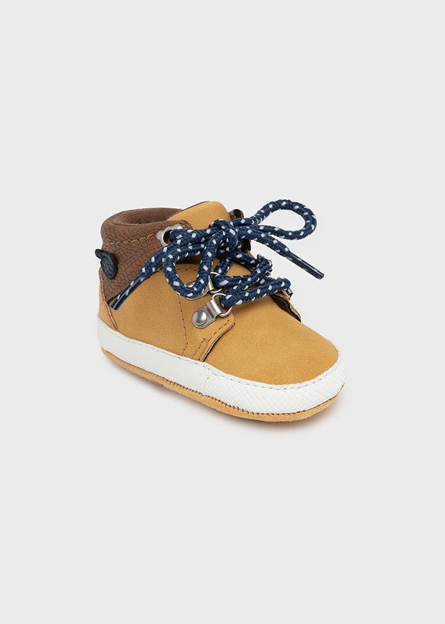 Mayoral 11-09450-095 Buty górskie niechodki dla chłopca 9450-95 musztarda - - #tag1# - #tag2# - #tag3# - #tag4#