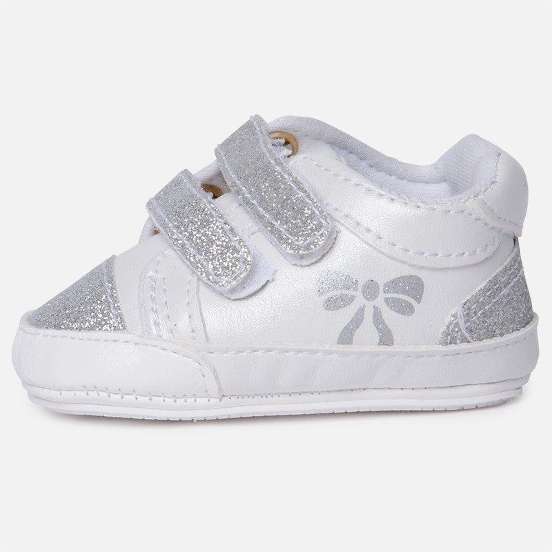 Mayoral 9807-11 Tenisówki niemowlęce dla dziewczynki kolor biały -  - #tag1# - #tag2# - #tag3# - #tag4#