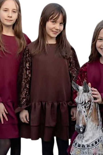 Sukienka koronka dziewczęca czekolada Nando 2347-121225