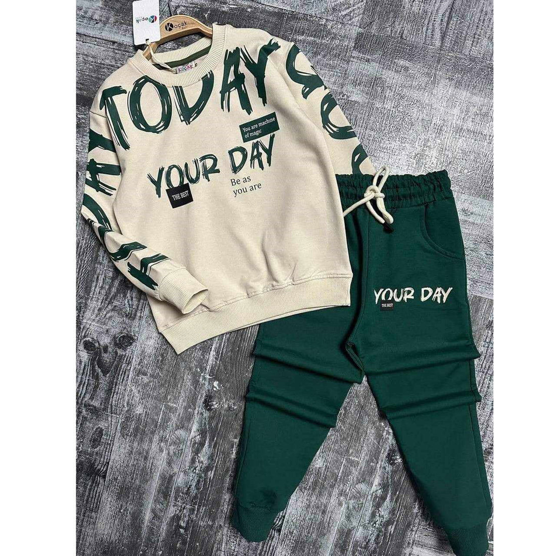 Dres 2 części chłopięcy beż Kocak 141-29824 GKMOC -  - #tag1# - #tag2# - #tag3# - #tag4#