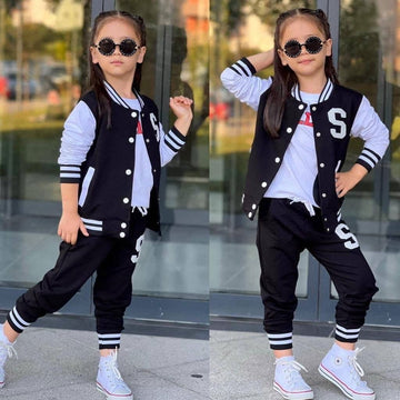 Dres Sportowy 3 Części dziewczęcy czarny Surprise 1758-23824 GKMOD -  - #tag1# - #tag2# - #tag3# - #tag4#