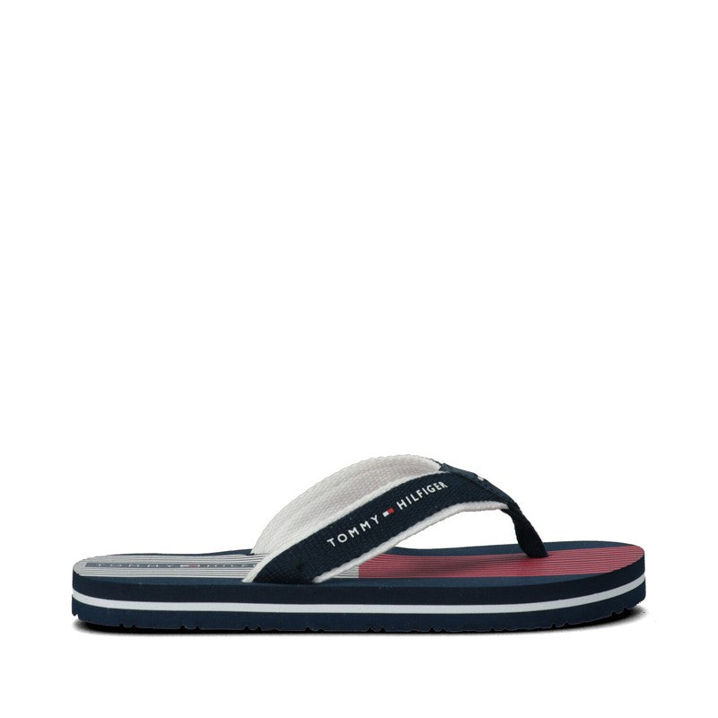 Klapki młodzieżowe unisex TOMMY HILFIGER T3B0-30984-0058800 kolor granat -  - #tag1# - #tag2# - #tag3# - #tag4#